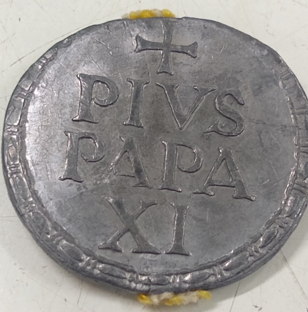 Anyone-Collect-Papal-Lead-Bulls?