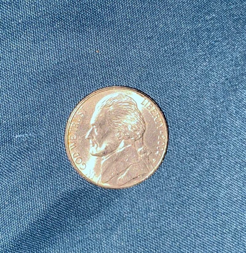 2004-Jefferson-Nickel-With-Monticello-Reverse-,-Upside-Down-And-Weighs-3.3g