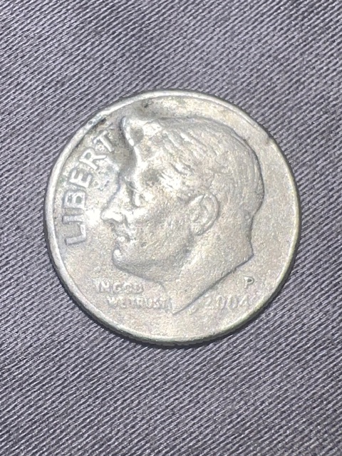 2004-P-Roosevelt-Dime-Strike-Through-Or-Planchette-Or-What-Is-It?