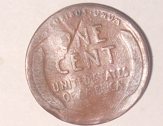 1947-D-Lincoln-Wheat-That-Look-Like-They-Should-Have-Kept-It-At-The-Mint