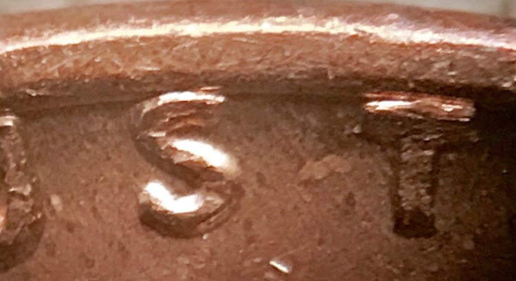 I-Have-This-1968-D-Lincoln-Cent--That-I'm-Not-Sure-What-I'm-Seeing