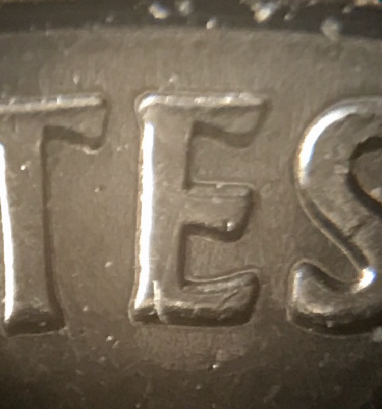 2nd-2002-Quarter-Doubled-Die?--Also-Something-In-Between-The-