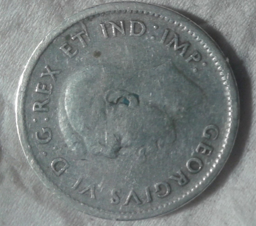 1943-Canadian-Dime-With-No-Initials-And-A-Die-Creak-Or-Cud,-I-Think?