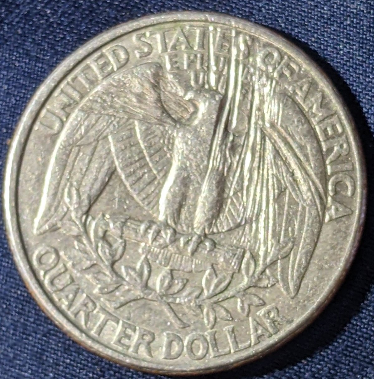 Is-This-1995-Quarter-Have-Embedded-Debris-Scraped-In-Debris-Error