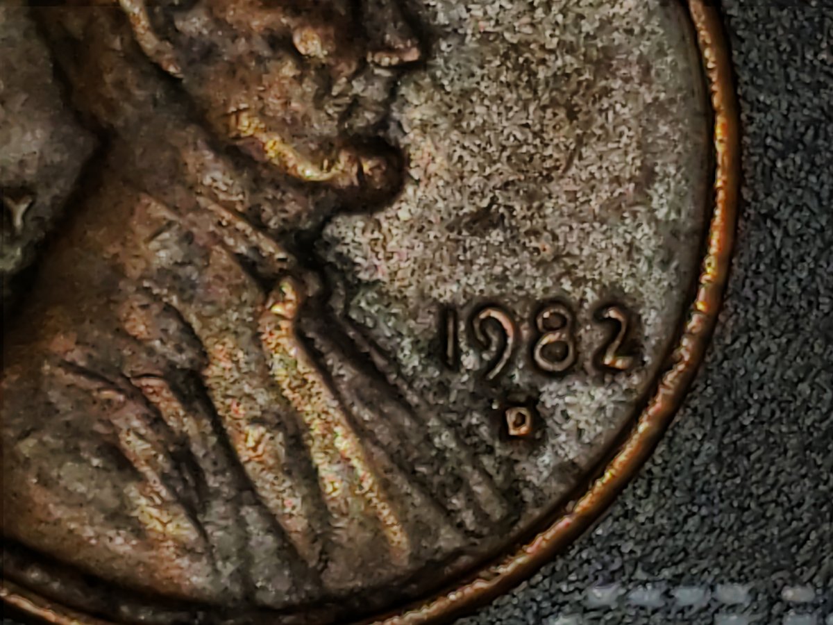 Help-Identifying-1982-D-Small-Date-Copper-Pennies