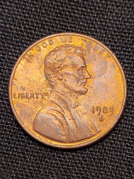 1983-D-Lincoln-Cent-Split-Die?