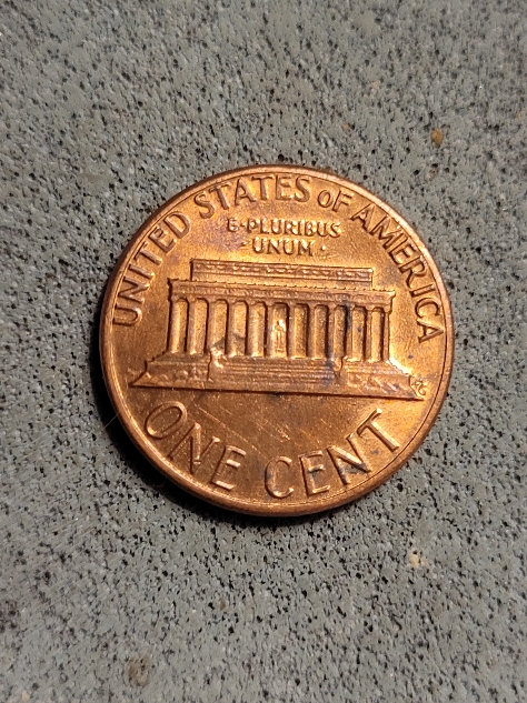 1985-Lincoln-Memorial-Cent-Strike-Through