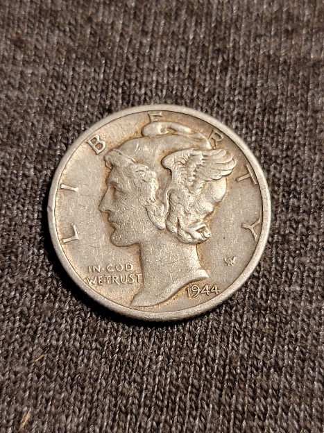 1944-Mercury-Dime-Full-Bands?