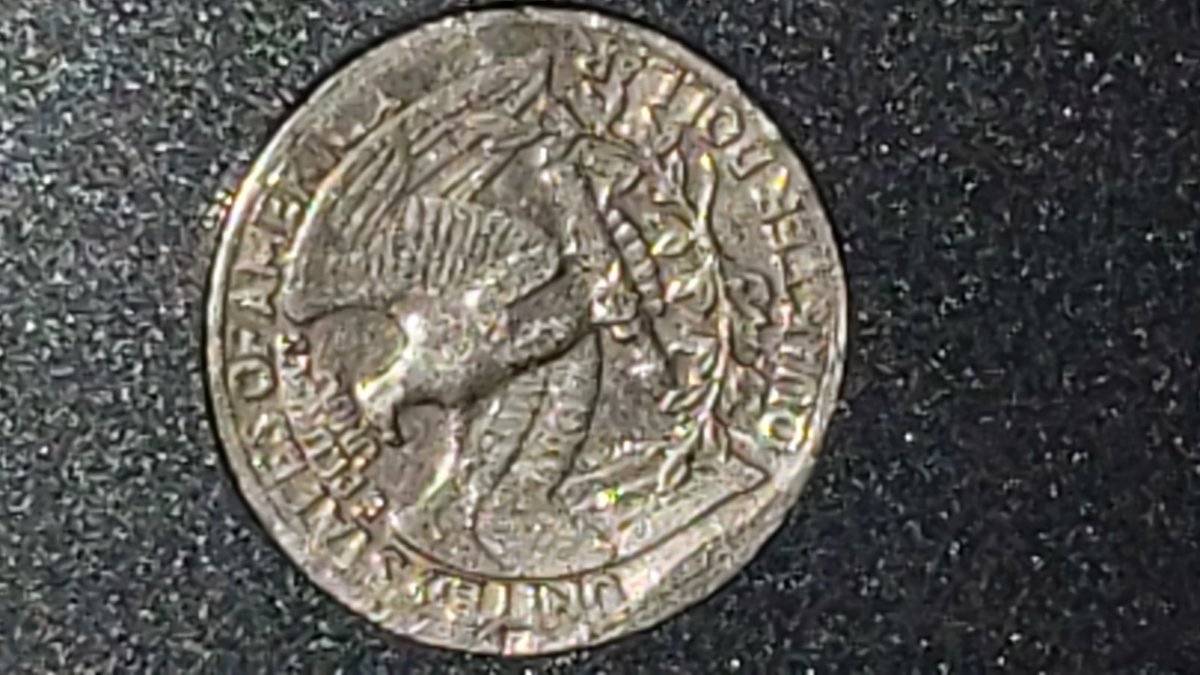 2-Multiple-Error-1980-Quarters-Please-Help-Are-These-Worth-Anything?