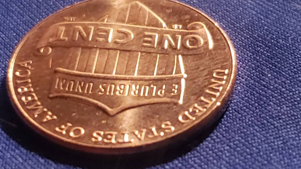 2019-Penny-With-DDO-And-DDR-With-Dropped-Number-Zeros-Over-It?