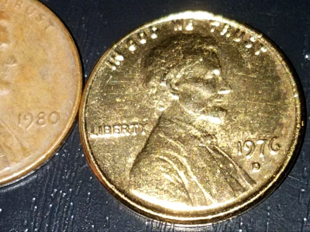 1975-Penny-Error?-And-1976-Penny-Strange-Color-And-Weight
