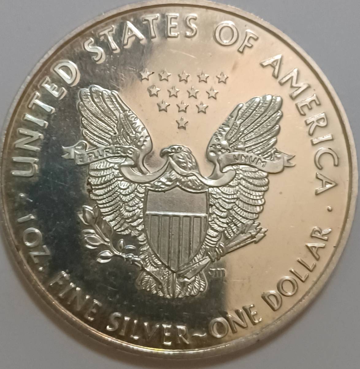 Pluribus-Spelled-Wrong-On-2000-Silver-Dollar,-L-Instead-Of-I?-Possible-Missing-Arrow-Stems?