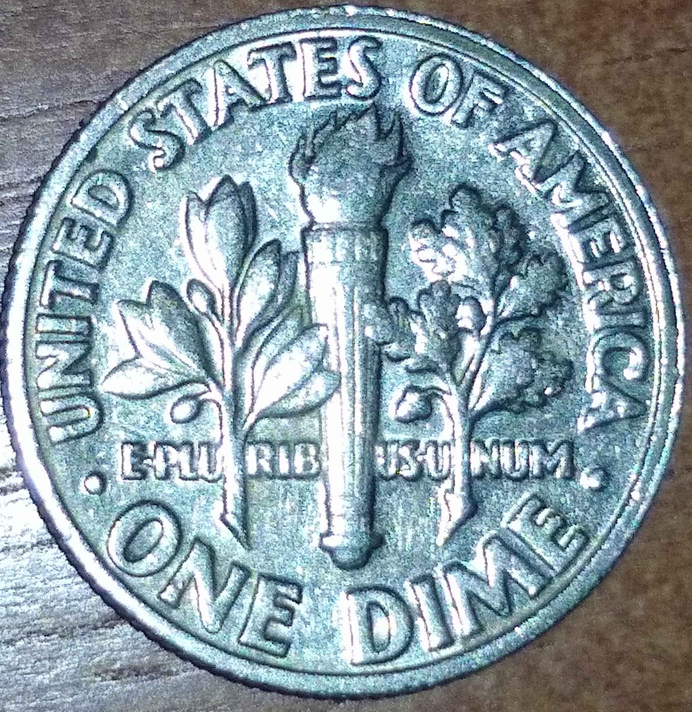 1985-P-Dime---Off-Center-With-Collar-
