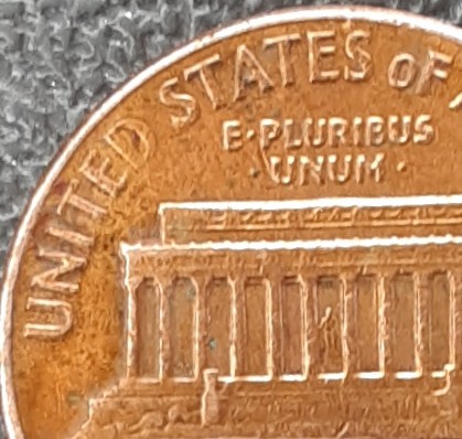 1964-D-Lincoln-Memorial-Cent/-Shiny,-Gold-Color