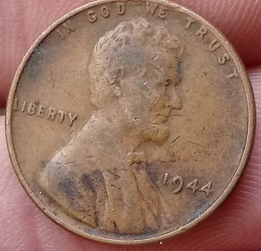 2-Toned-1944-No-Mint-Mark-Penny?