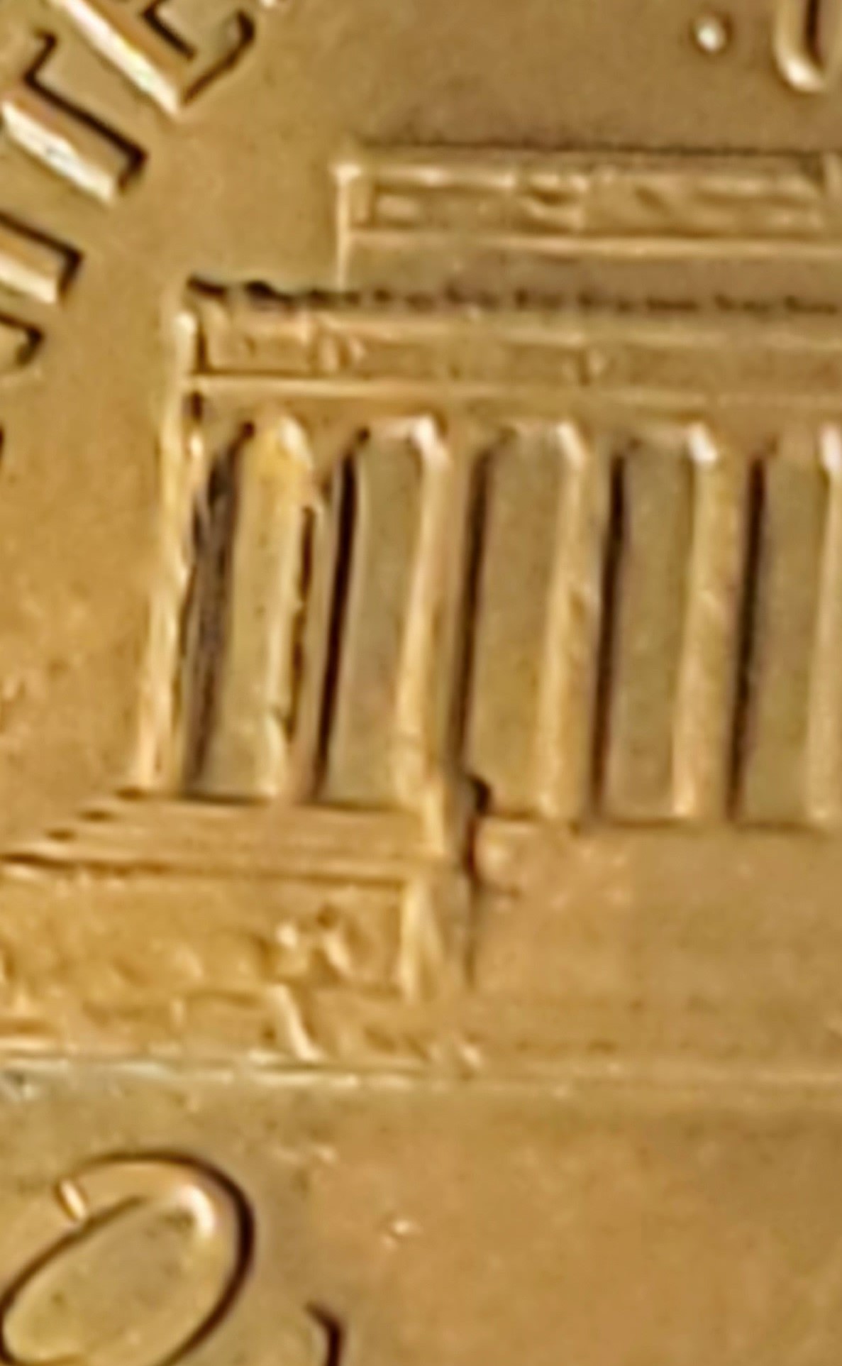 1969-S-Penny-With-Reverse-Die-Chip-In-The-Columns.