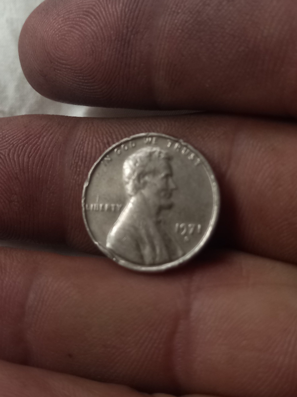 1971-Penny-Non-Magnetic-Silver-Color-?-Found-In-Basement-Rehab-Any-Ideas?