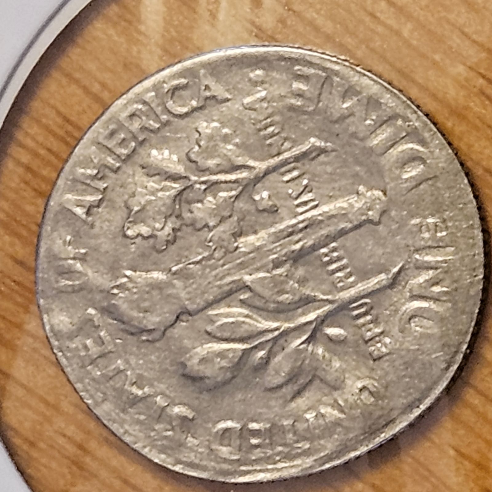 Need-Help-With-A-1965-Roosevelt-Dime-That-Has-A-Reverse-Of-A-Penny-Across-His-Face.