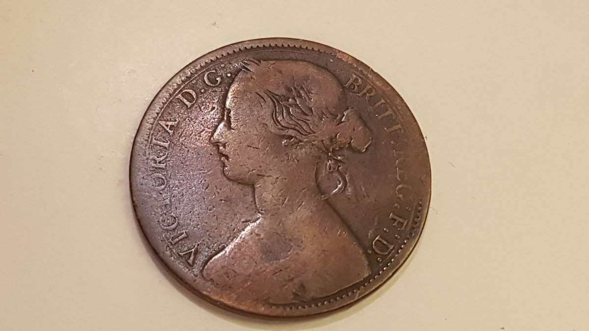 Is-This-1864-Penny-Lustruous?