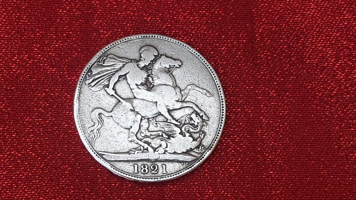 1821-George-IIIi-Crown