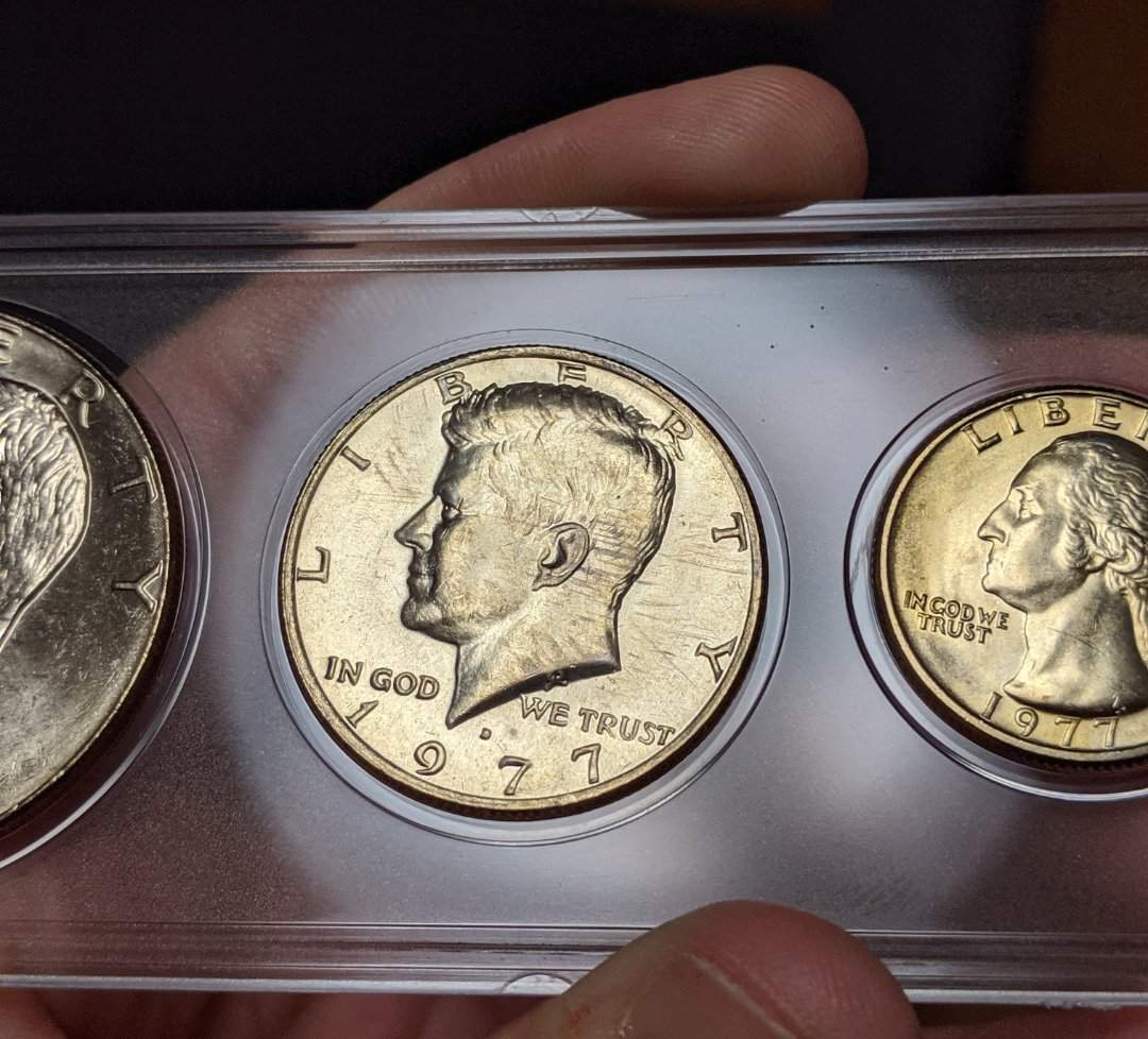 1977-D-Mint-Set-Grading
