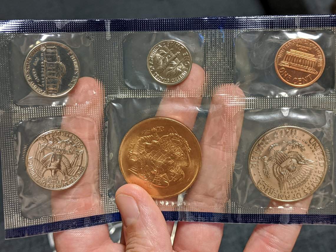 1991-Mint-Set-With-Multiple-Mix-Ups