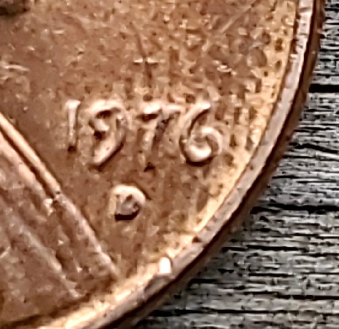 1976-D-Lines-On-The-Penny-PMD?