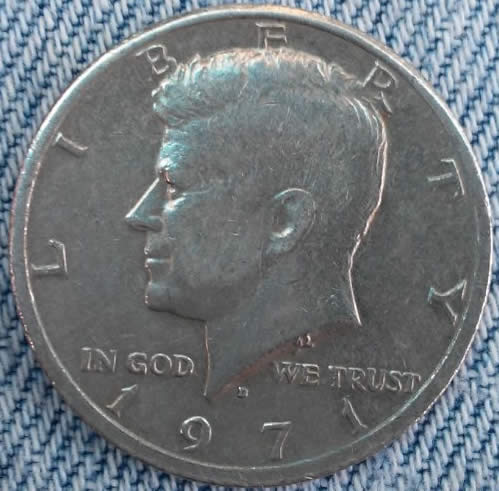 1971-D-Kennedy-Half-Dollar.-Error-Or-Variant?