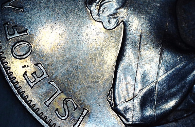 1977-Isle-Of-Man-Jubilee-One-Crown