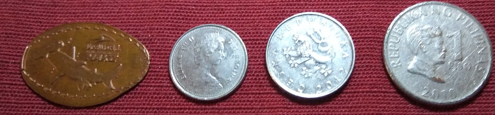 Coinstar-Finds!-Including-Bank-Counters-And-Other-Machines