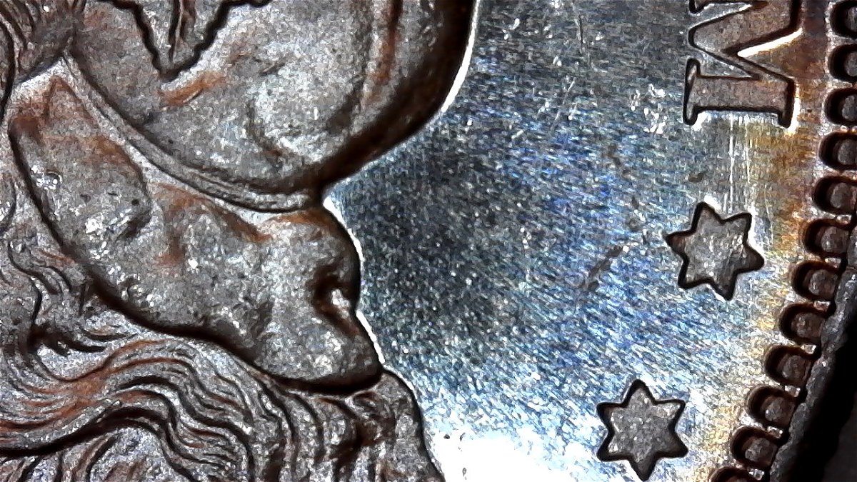 1882-S-Morgan-Dollar-With-Interesting-Fields