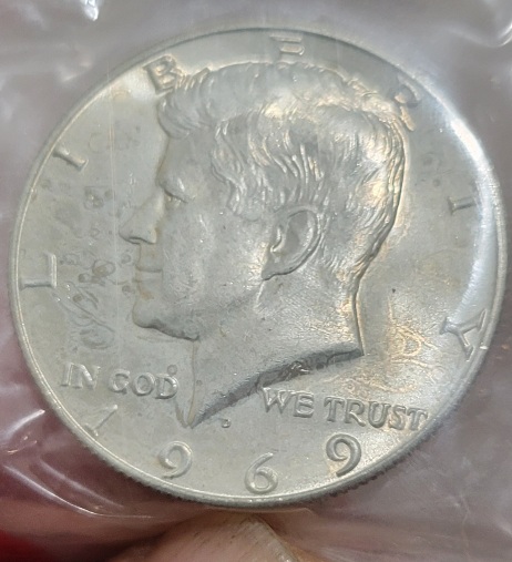 1969-D-JFK-Half-Dollar-Uncirculated-Mint