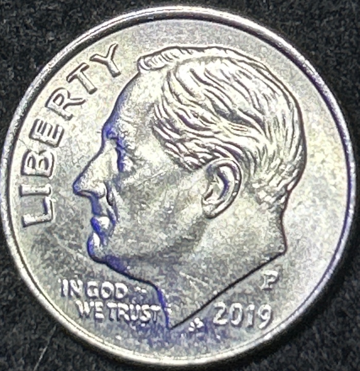 2019-P-Dime-Mole-On-The-Face?