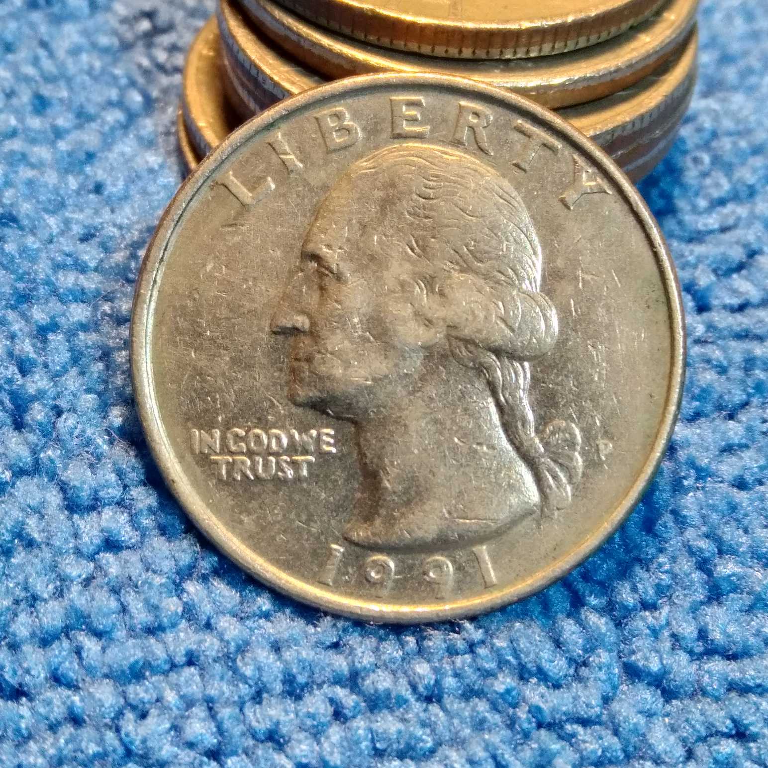 2004-D-Texas-Quarter-5.76-Grams-And-A-1991-P-Quarter-5.75grams