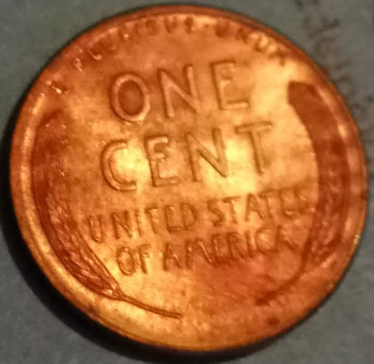 1944-D-Wheat-Penny,-With-Stripes-On-Back-Side
