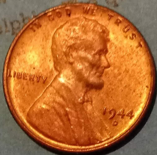 1944-D-Wheat-Penny,-With-Stripes-On-Back-Side