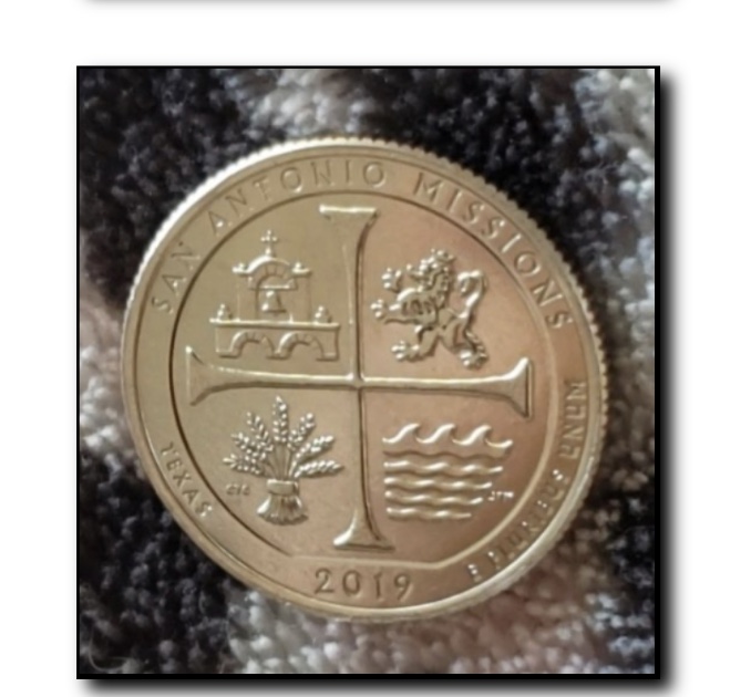 2019-W-Sam-Quarter-Circle-Die-Mark-On-Lip
