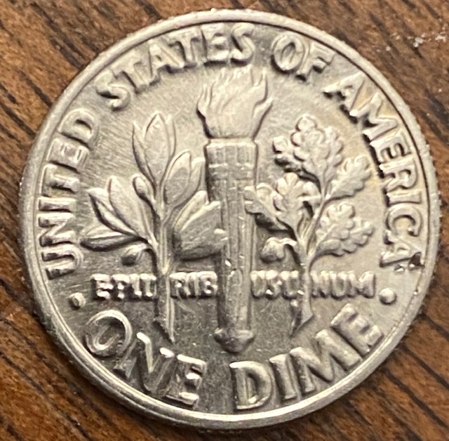 1984-Roosevelt-Dime--Neck,-Doubling-Very-Odd-Shape-Deep-Look-Rum-Seperated