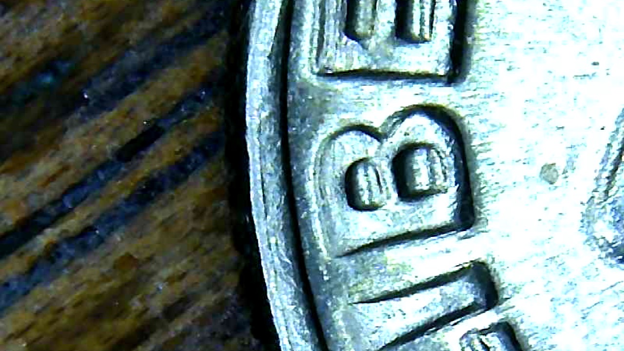 1984-Roosevelt-Dime--Neck,-Doubling-Very-Odd-Shape-Deep-Look-Rum-Seperated