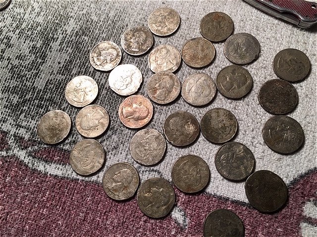 Quarter-Roll-Hunters....strange-Finds
