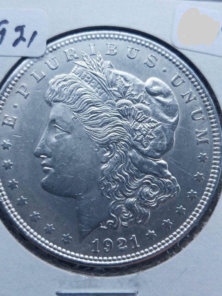 1921-Morgan-No-Mint-Mark.-Wondering-If-It-Is-Worth-Grading?-I'm-New-Here.
