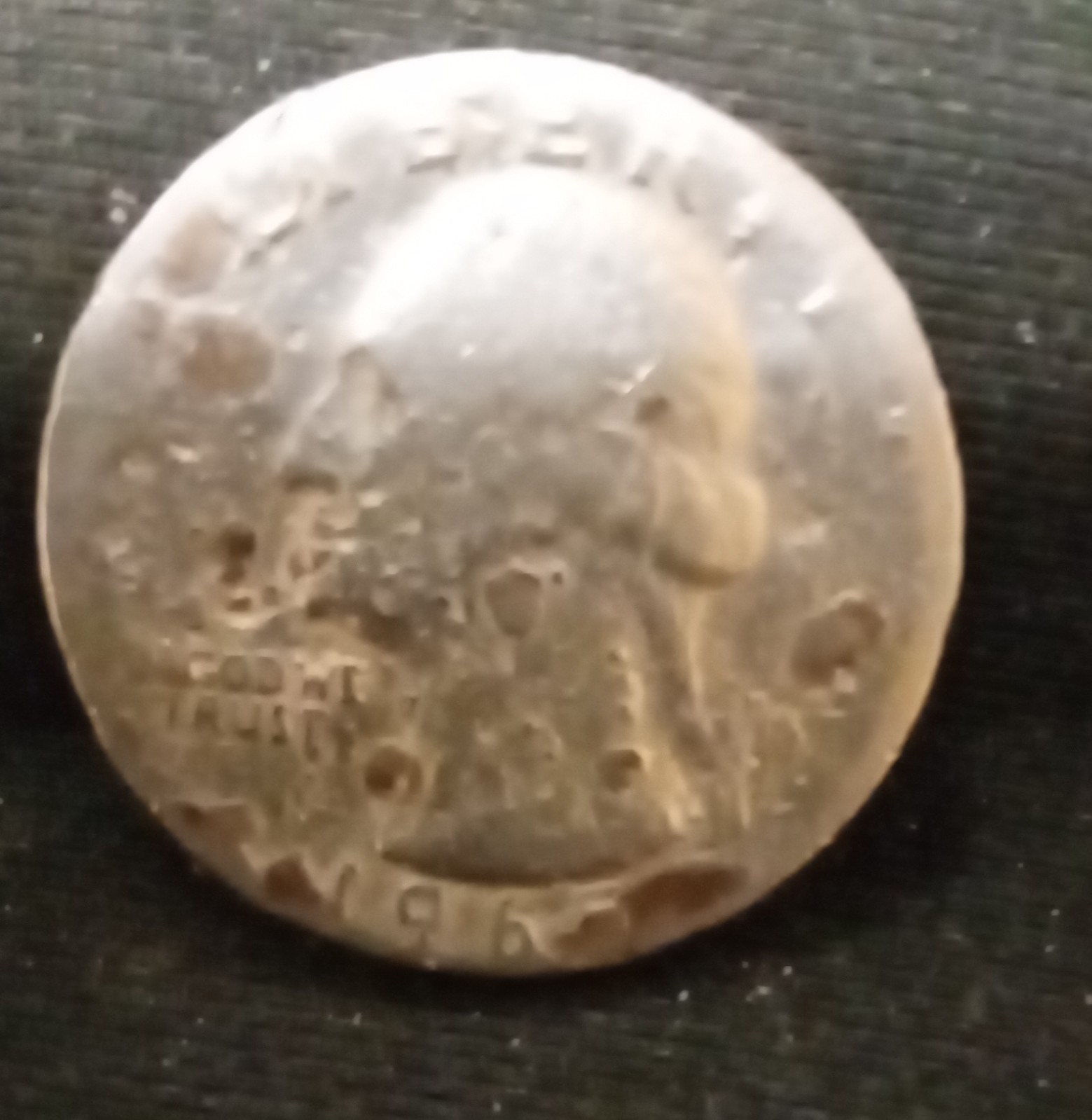 What-Is-Wrong-With-This-Quarter-And-Is-It-Worth-Anything