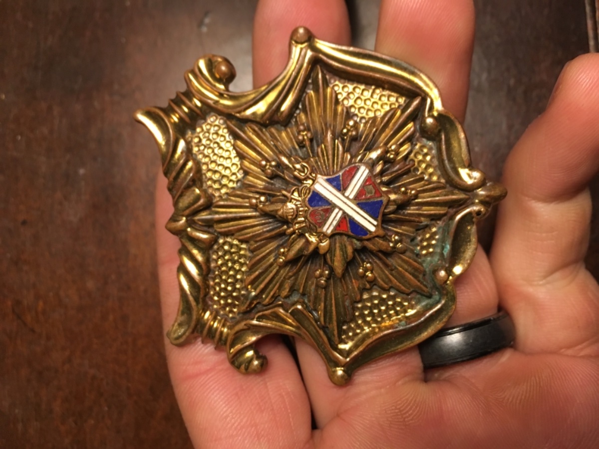 Need-Help-Identify-Theses-Medals-I-Cannot-Find-Them-Anywhere