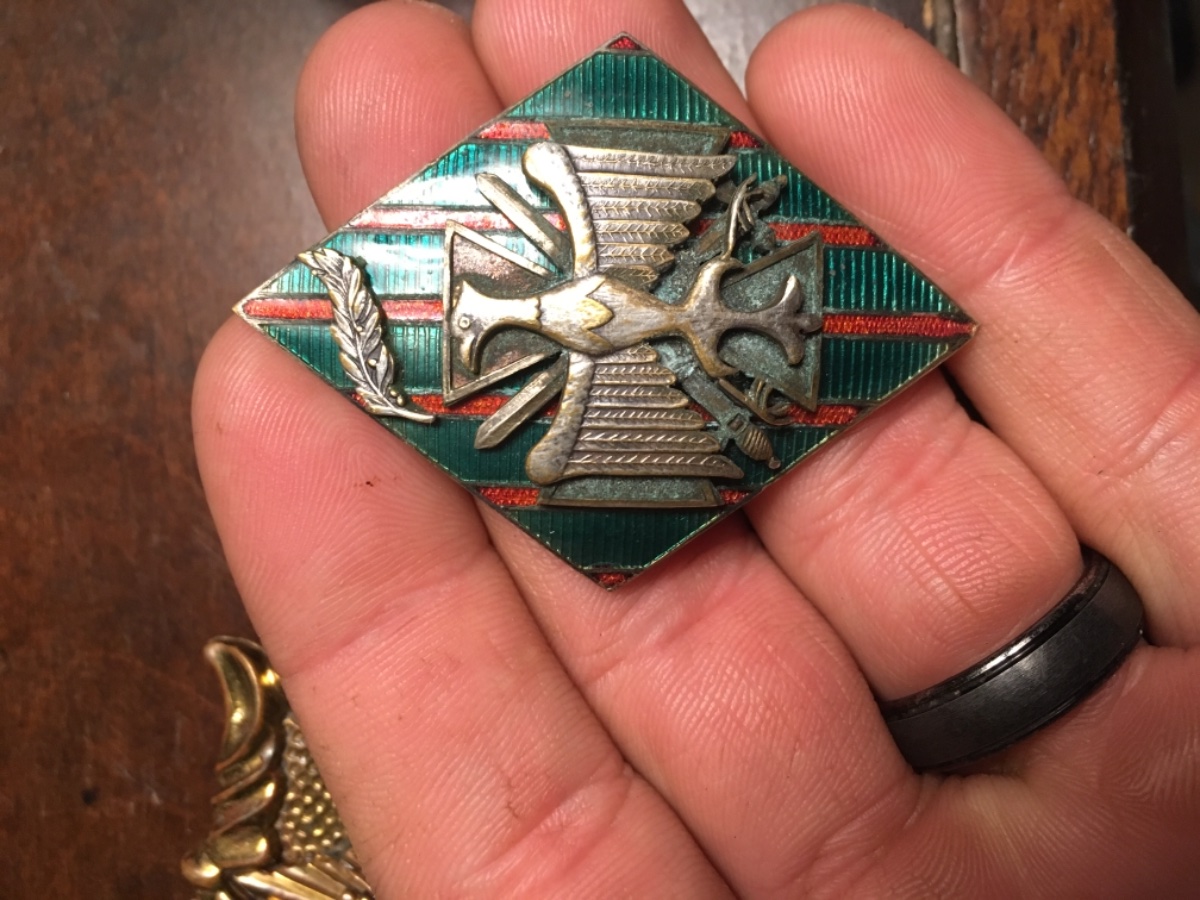 Need-Help-Identify-Theses-Medals-I-Cannot-Find-Them-Anywhere