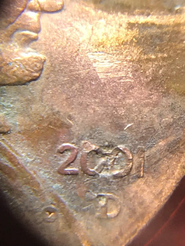 Help-Me-Identify-The-Error/Errors-On-This-2001-D-Lincoln-Memorial-Cent