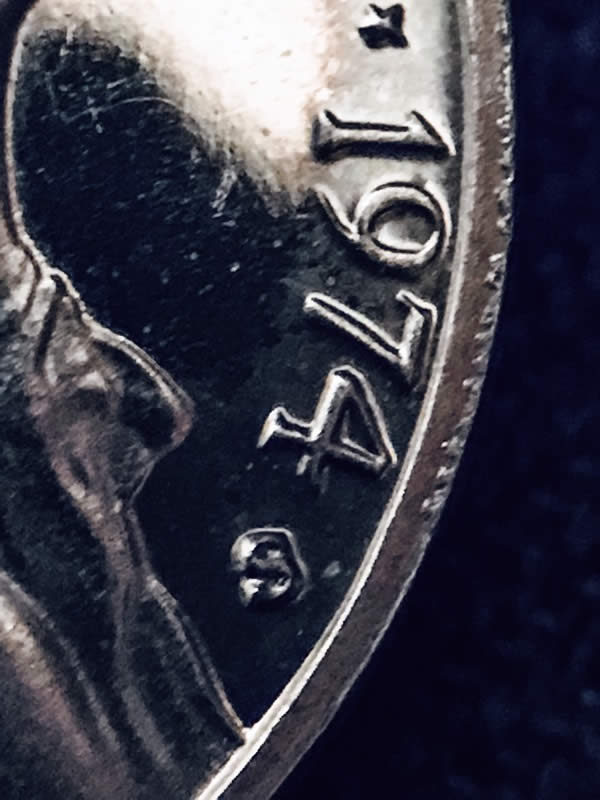 Curious-About-This-1974-S-Proof-Quarter!-Is-This-A-Doubled-Die?