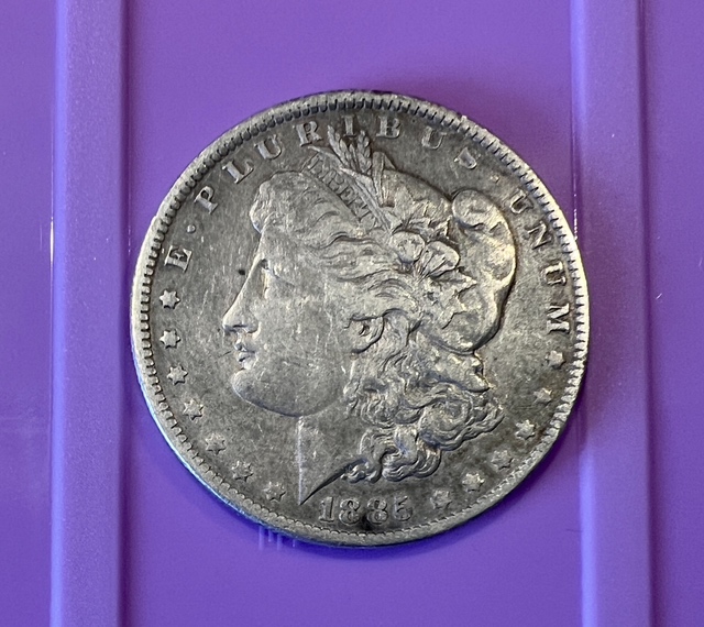 1885-O-Morgan-Silver-Dollar-Reverse-Error?