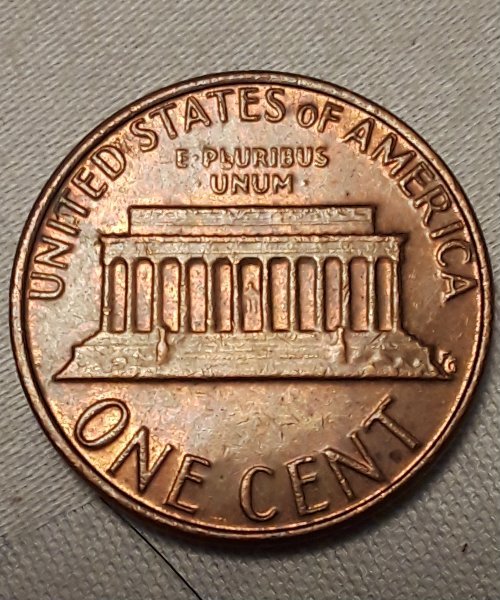 1982-P-Cent-Is-This-MD-Along-The-Lettering