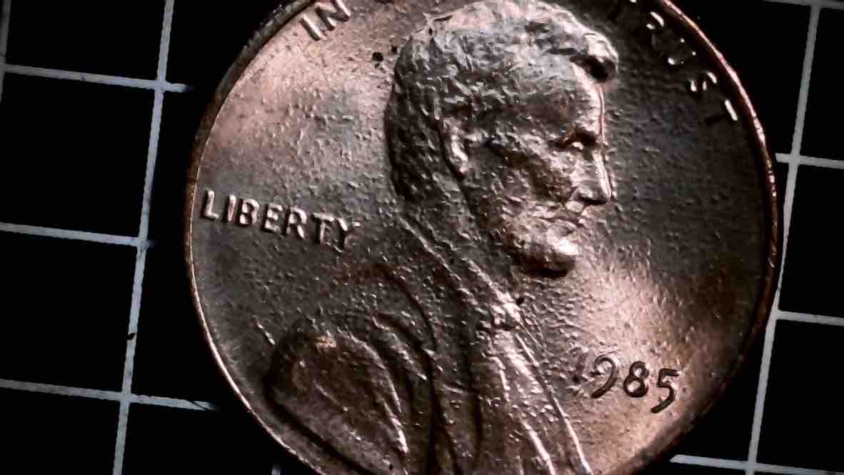 1985-Penny-With-A-Surface-I-Have-Not-Seen-On-Any-Penny,-Please-Jump-In.