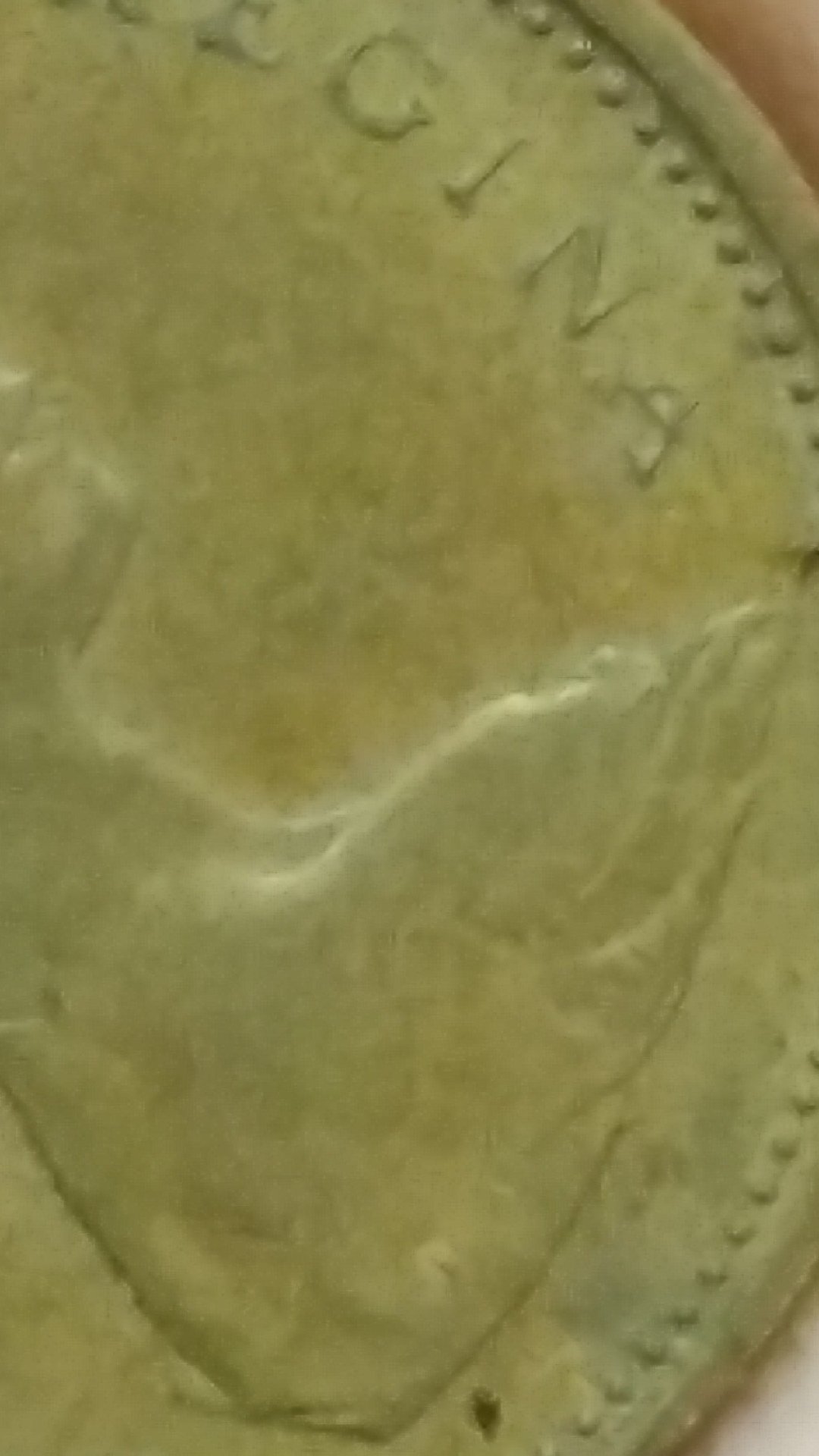 1965-Pointed-5-Penny,-Is-This-A-Small-Or-Large-Beads-Variety?